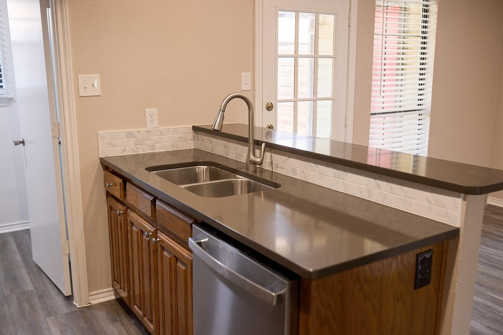 900 Kilkenny Court - Photo 5