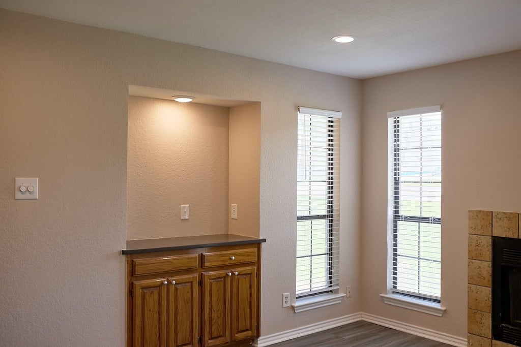 900 Kilkenny Court - Photo 2
