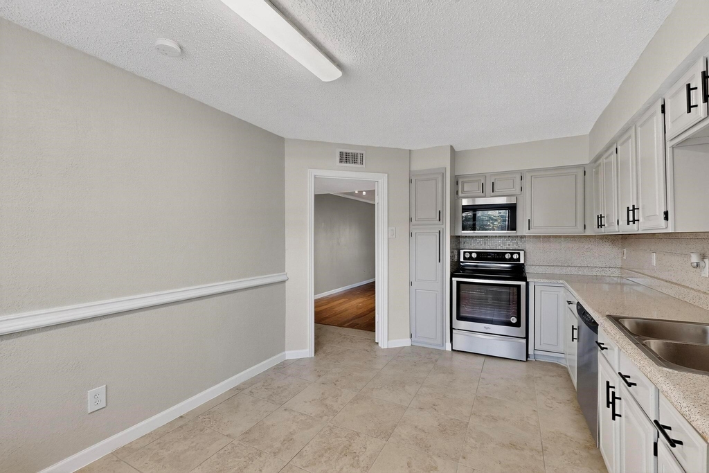 5840 Spring Valley Road - Photo 15