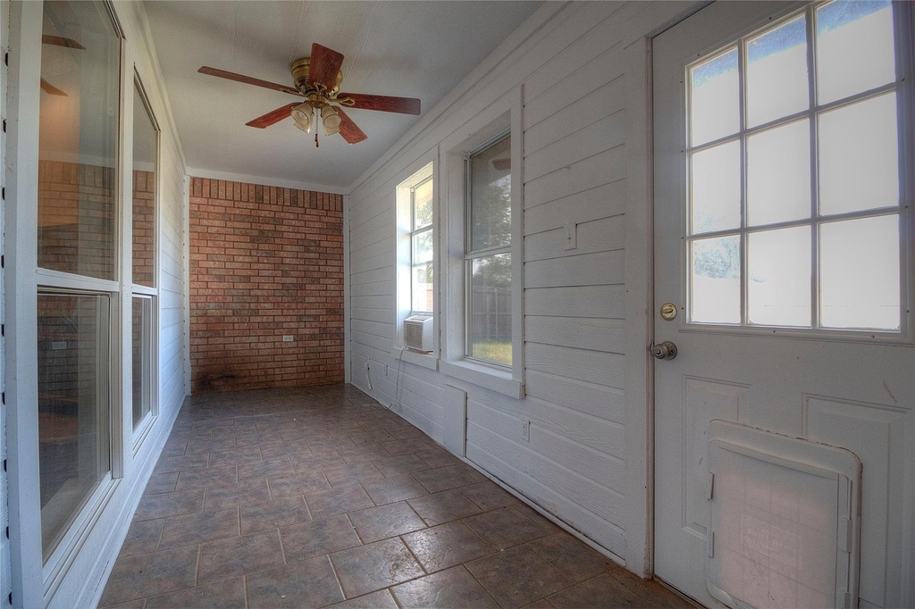 7409 Glen Drive - Photo 7