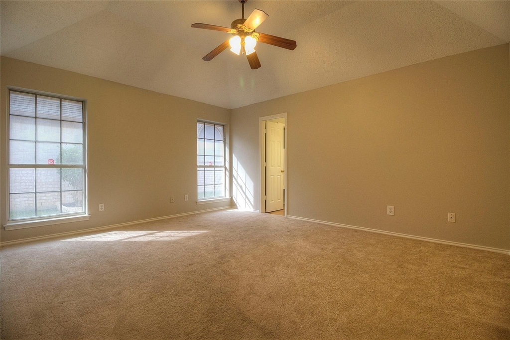 7409 Glen Drive - Photo 12