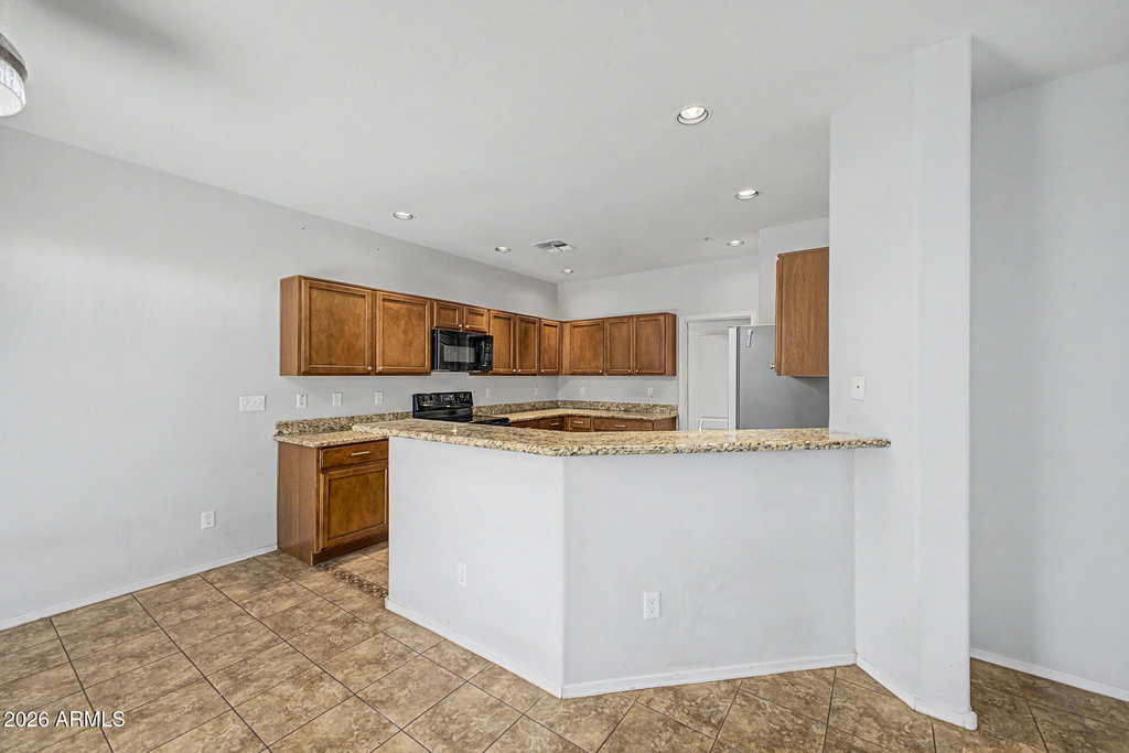 1250 S Rialto -- - Photo 7