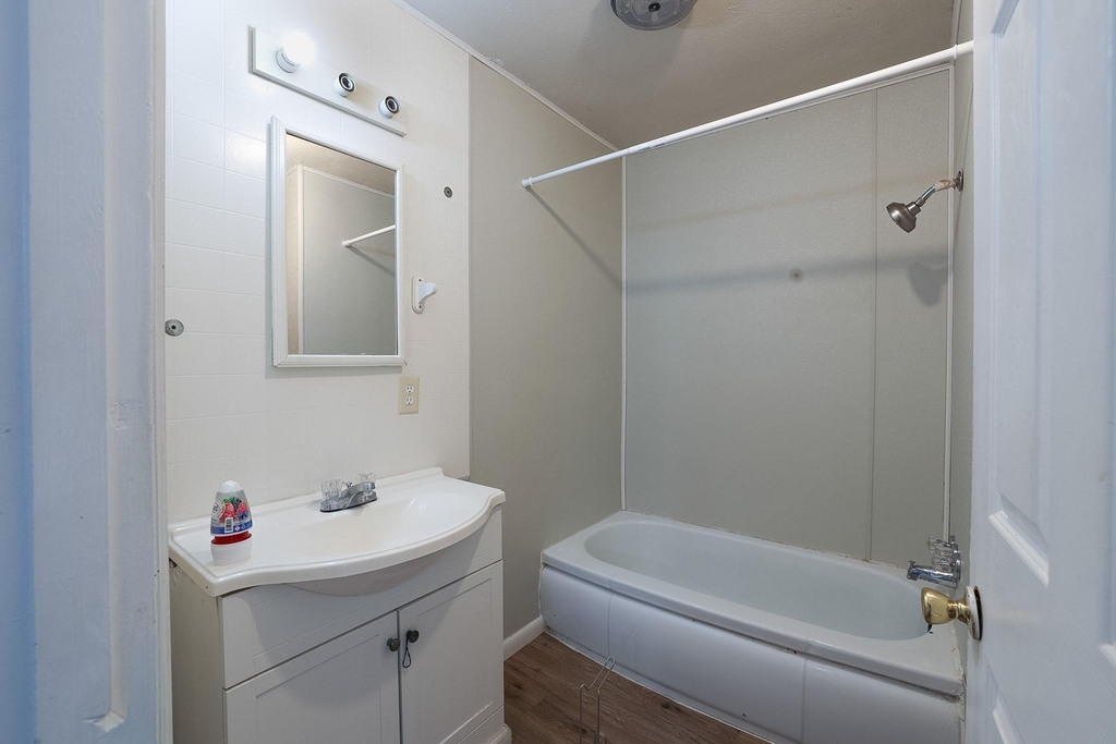 3810 Park Street - Photo 15