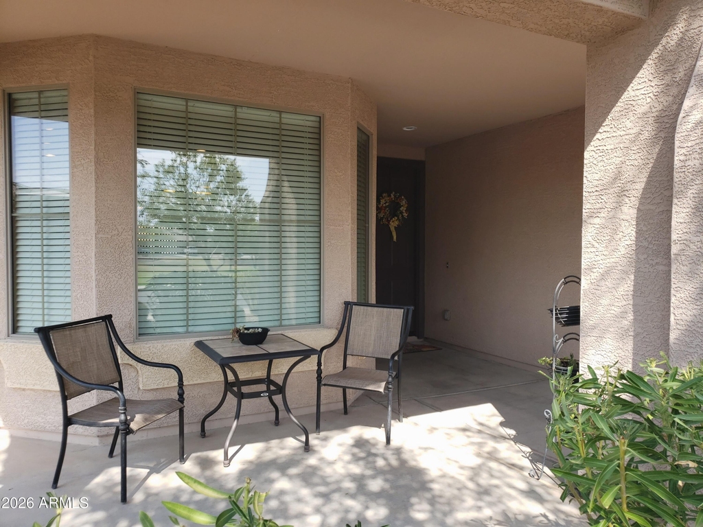 208 E Caribbean Drive - Photo 2