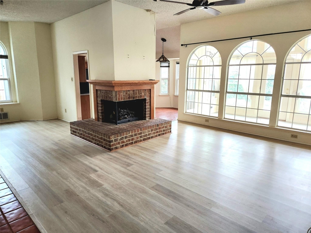 4346 Briar Hill Drive - Photo 10