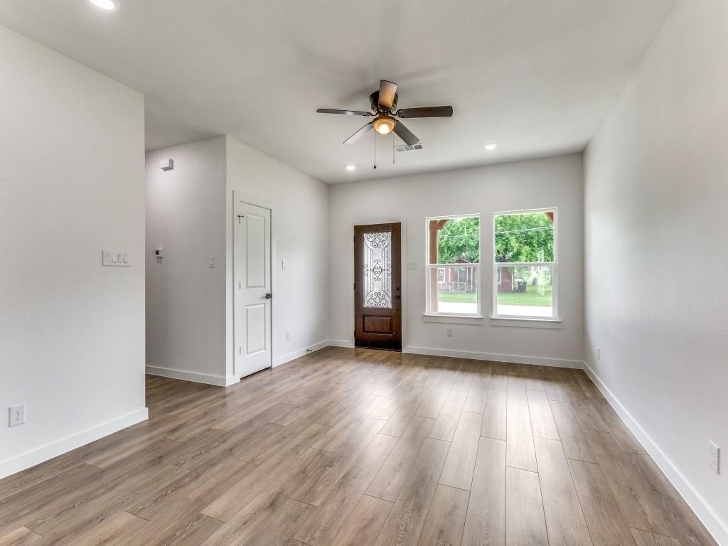747 N Wilhite Street - Photo 8