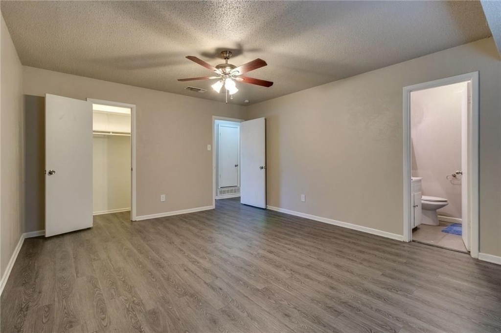 7820 Kermit Avenue - Photo 16