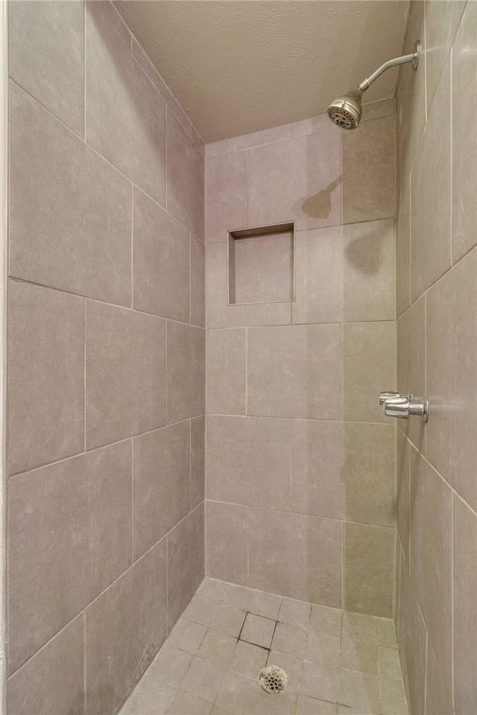 7820 Kermit Avenue - Photo 19