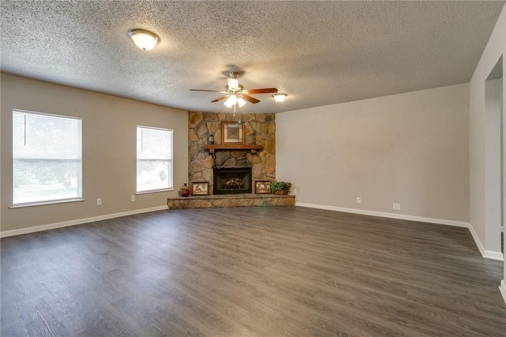 7820 Kermit Avenue - Photo 13