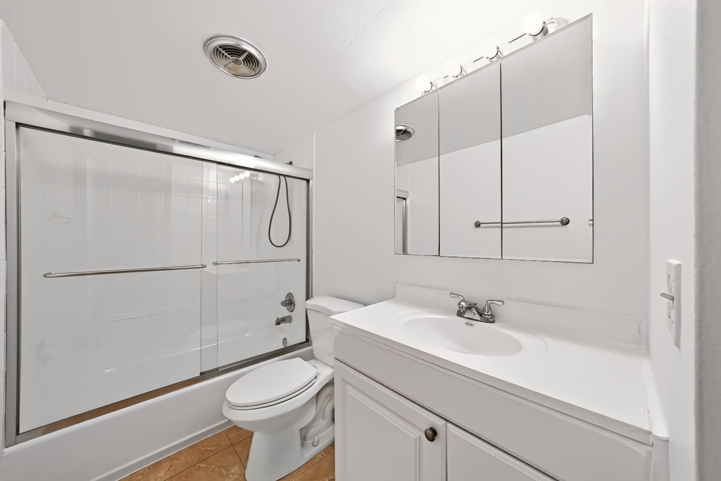 401 Golden Isles Drive - Photo 6