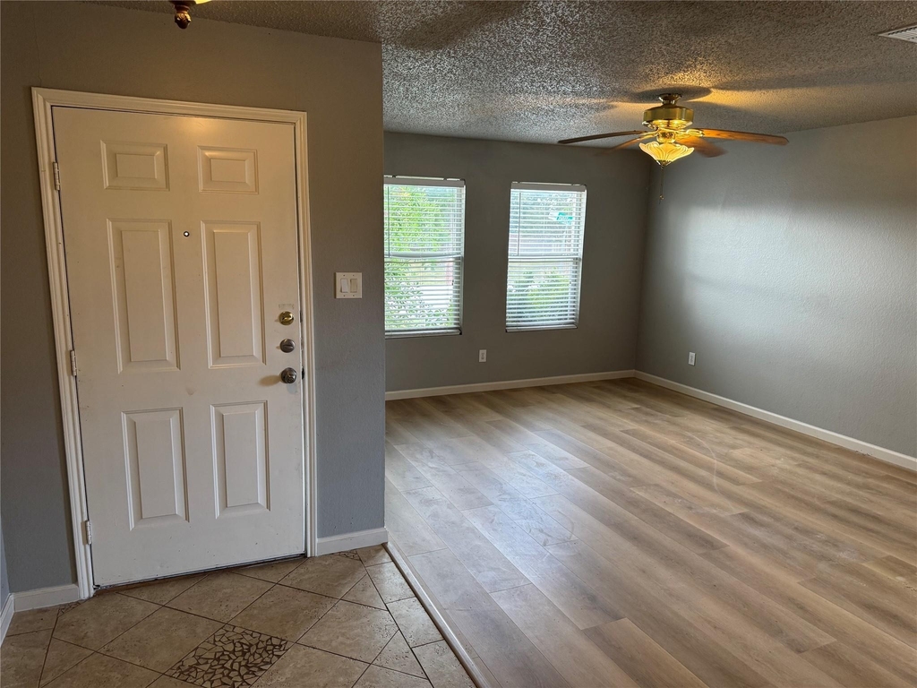 4612 Bellcrest Drive - Photo 4