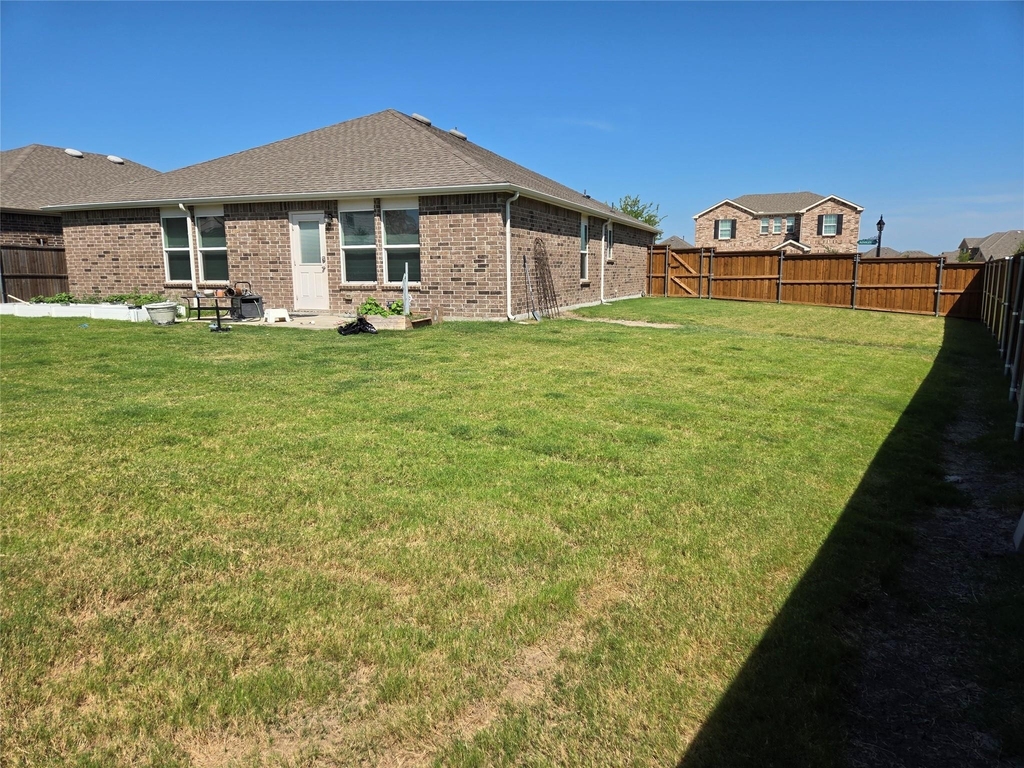 1126 Ainsley Lane - Photo 17