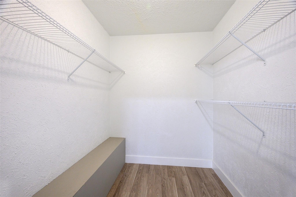 2400 Bengal Lane - Photo 19