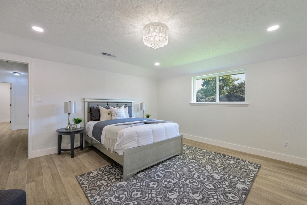 2400 Bengal Lane - Photo 17