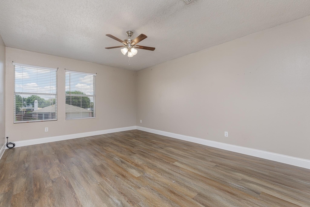 2228 Bradford Pear Drive - Photo 20