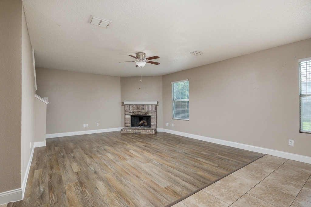 2228 Bradford Pear Drive - Photo 7