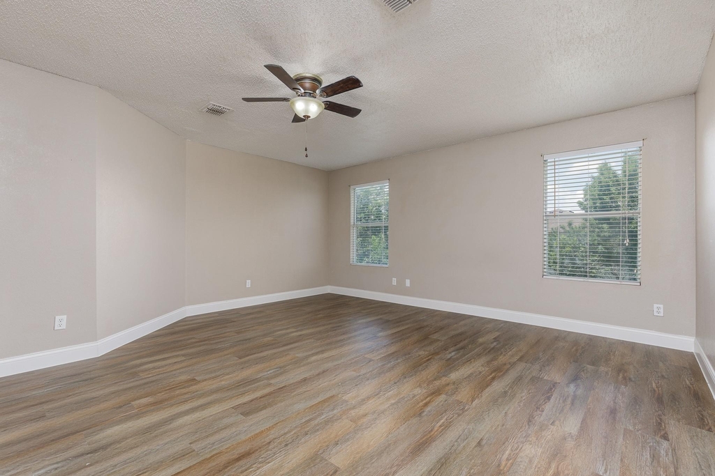 2228 Bradford Pear Drive - Photo 14