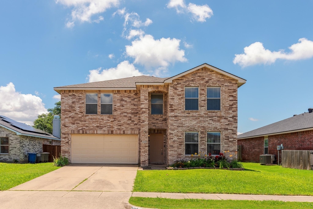 2228 Bradford Pear Drive - Photo 0