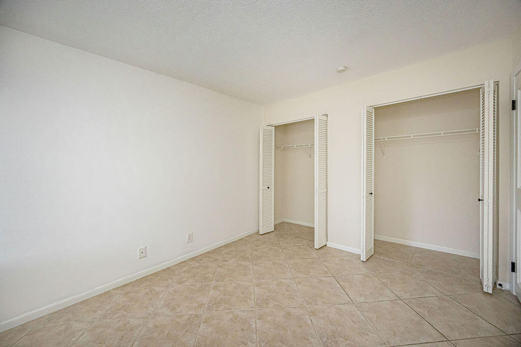 815 W Boynton Beach Boulevard - Photo 21