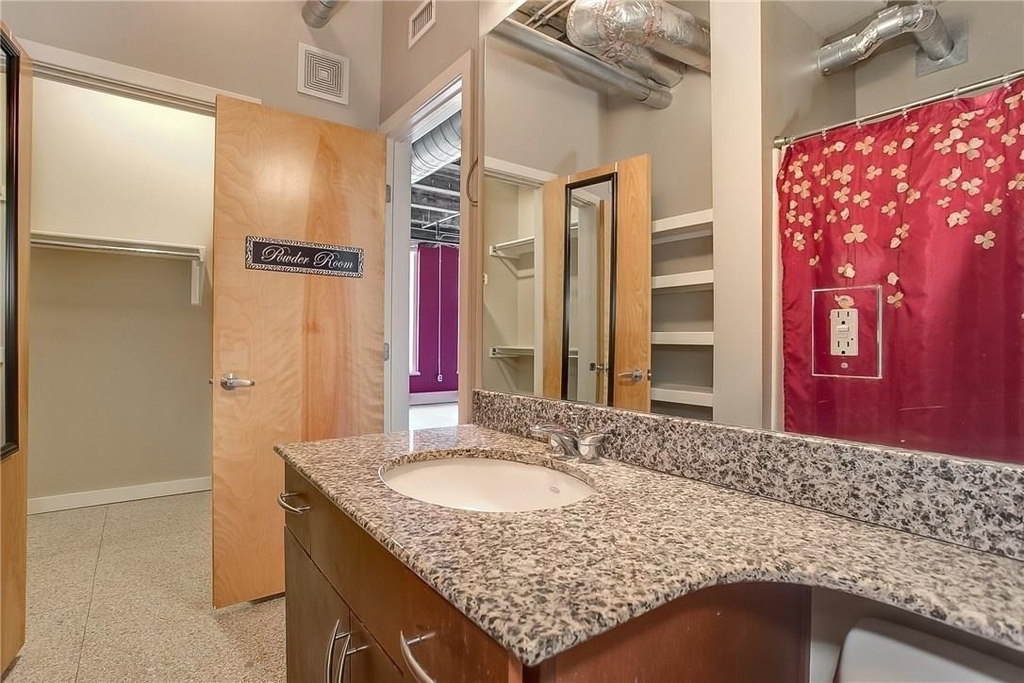 221 W Lancaster Avenue - Photo 9