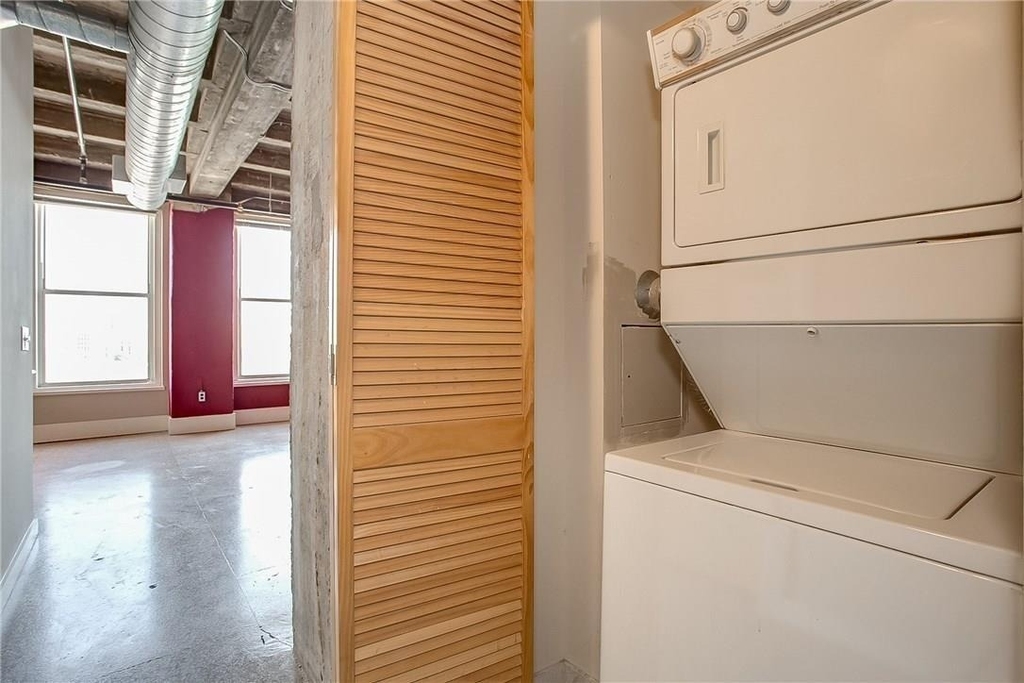 221 W Lancaster Avenue - Photo 18