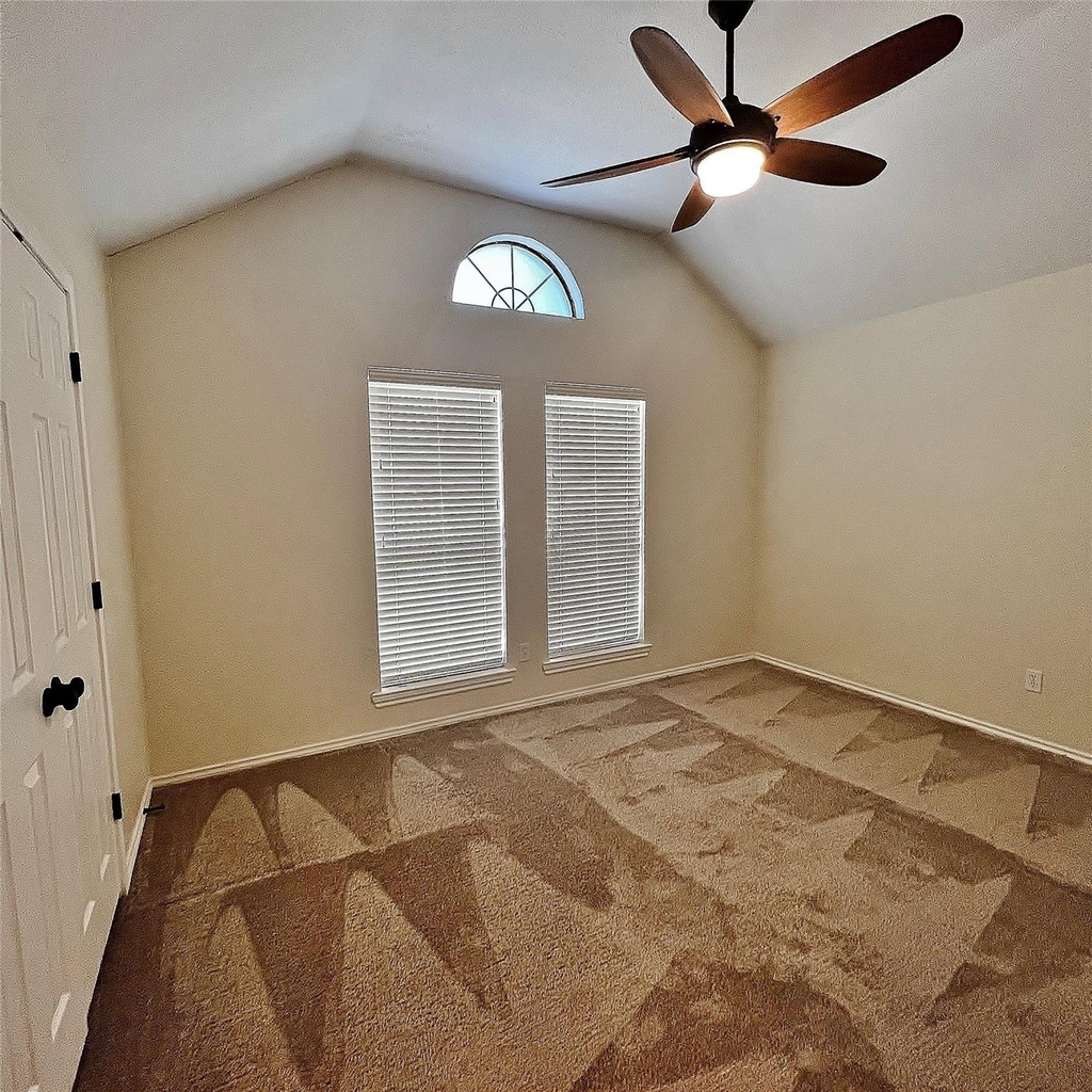 4808 Waxwing Drive - Photo 5