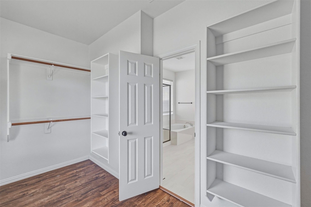 1706 Clear Springs Drive - Photo 18