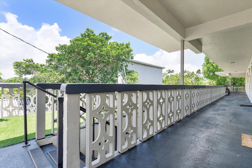 1638 Plunkett Street - Photo 22