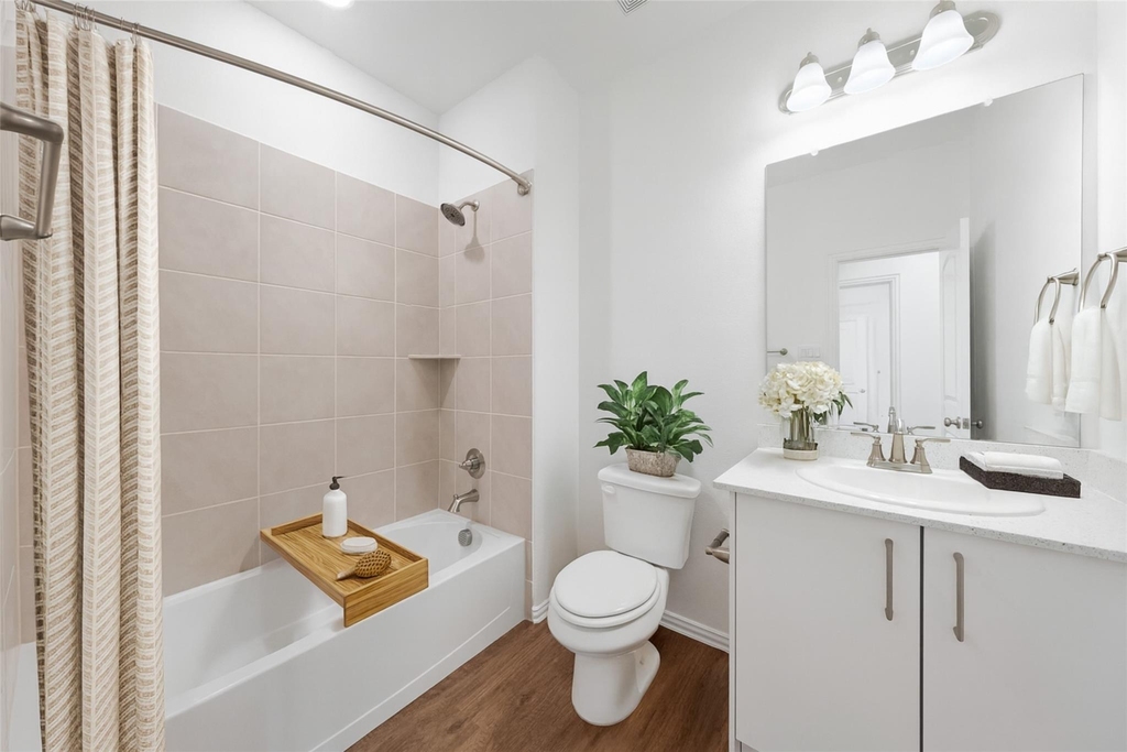 211 Fairmeade Drive - Photo 7