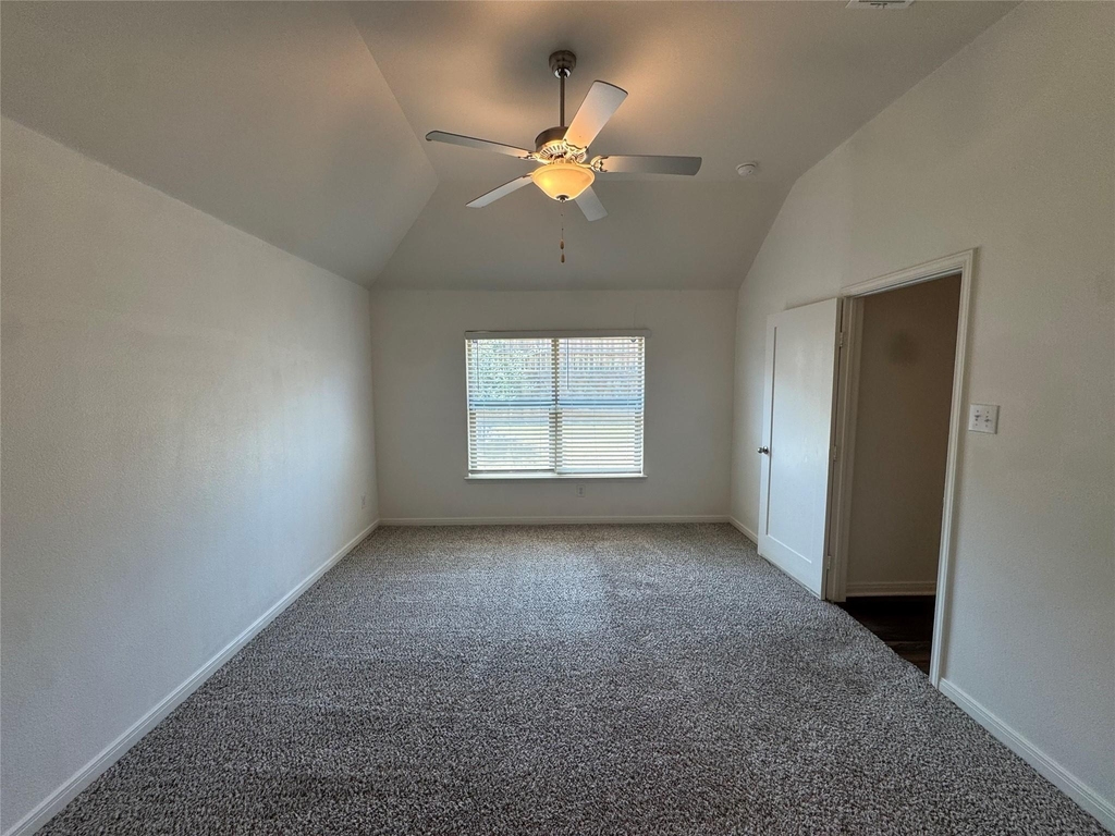 7512 Noble Oaks Drive - Photo 10