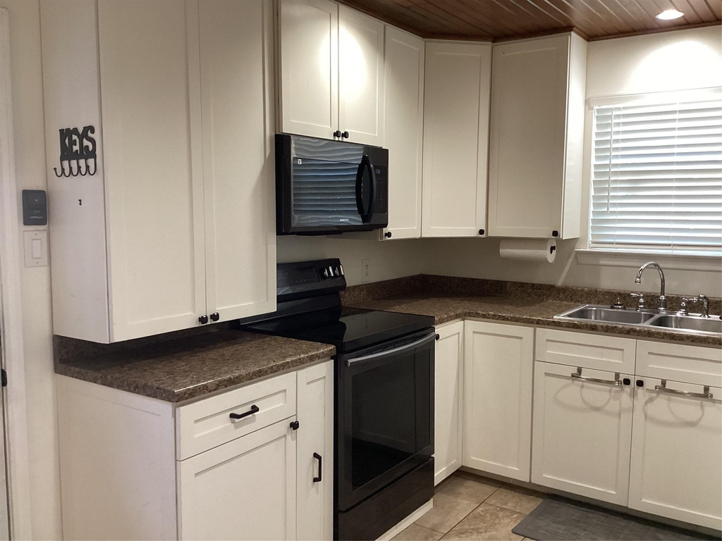 776 Ponderosa Drive - Photo 5