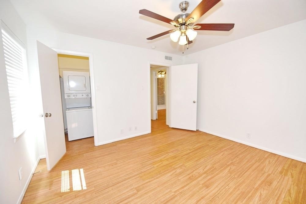 4818 Cole Avenue - Photo 11