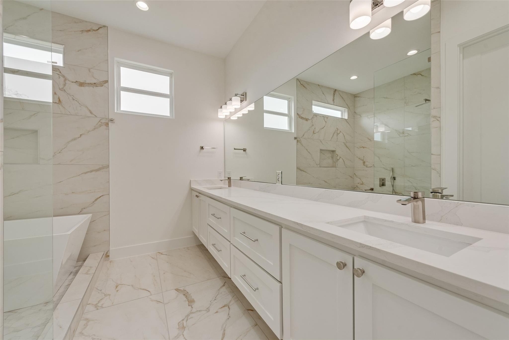 2410 Boyd Street - Photo 18