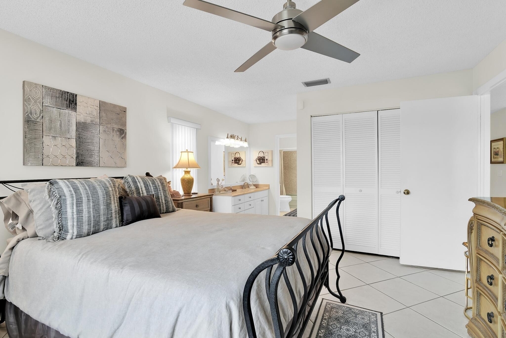 5910 Via Delray Boulevard - Photo 9