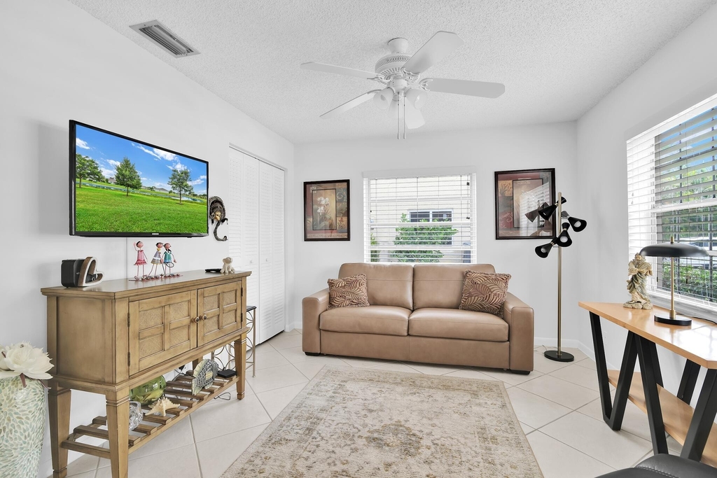 5910 Via Delray Boulevard - Photo 12