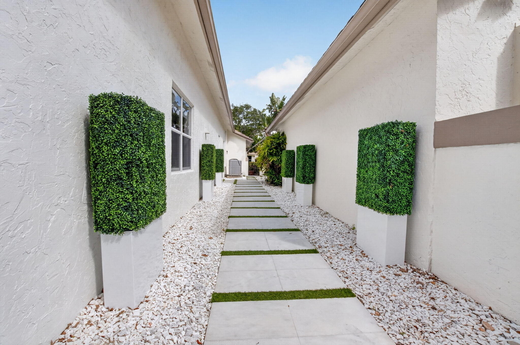 5372 Nw 21st Avenue - Photo 53