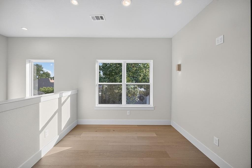 413 Graham Avenue - Photo 21