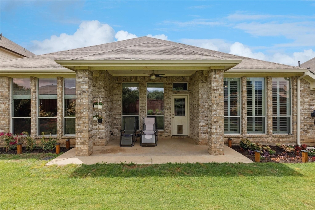 10237 Red Bluff Lane - Photo 15