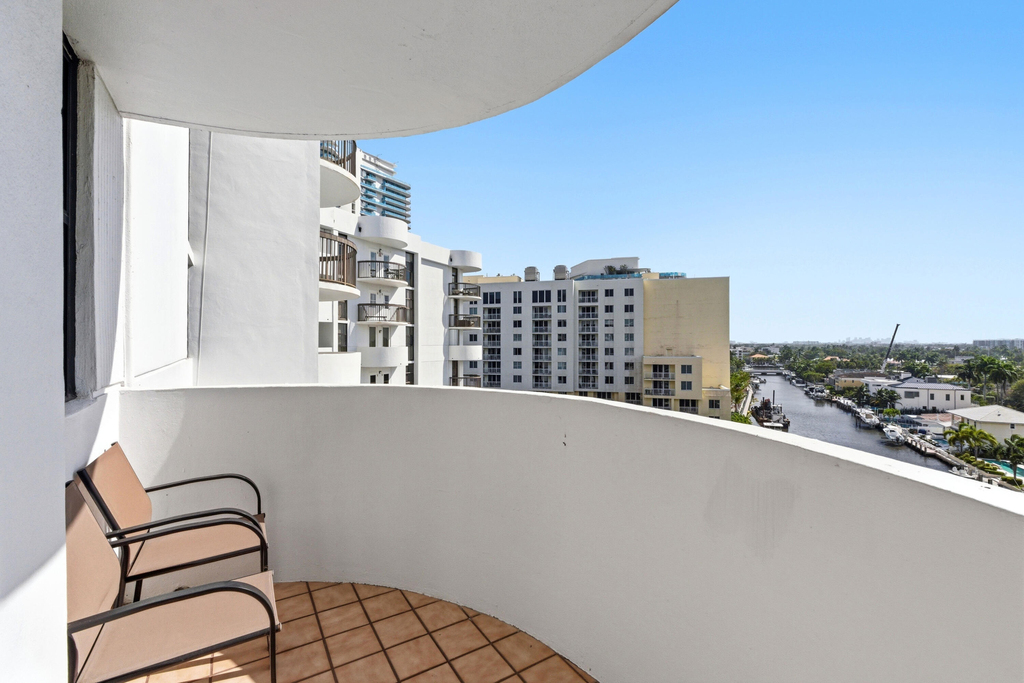 1361 South Ocean Boulevard - Photo 20