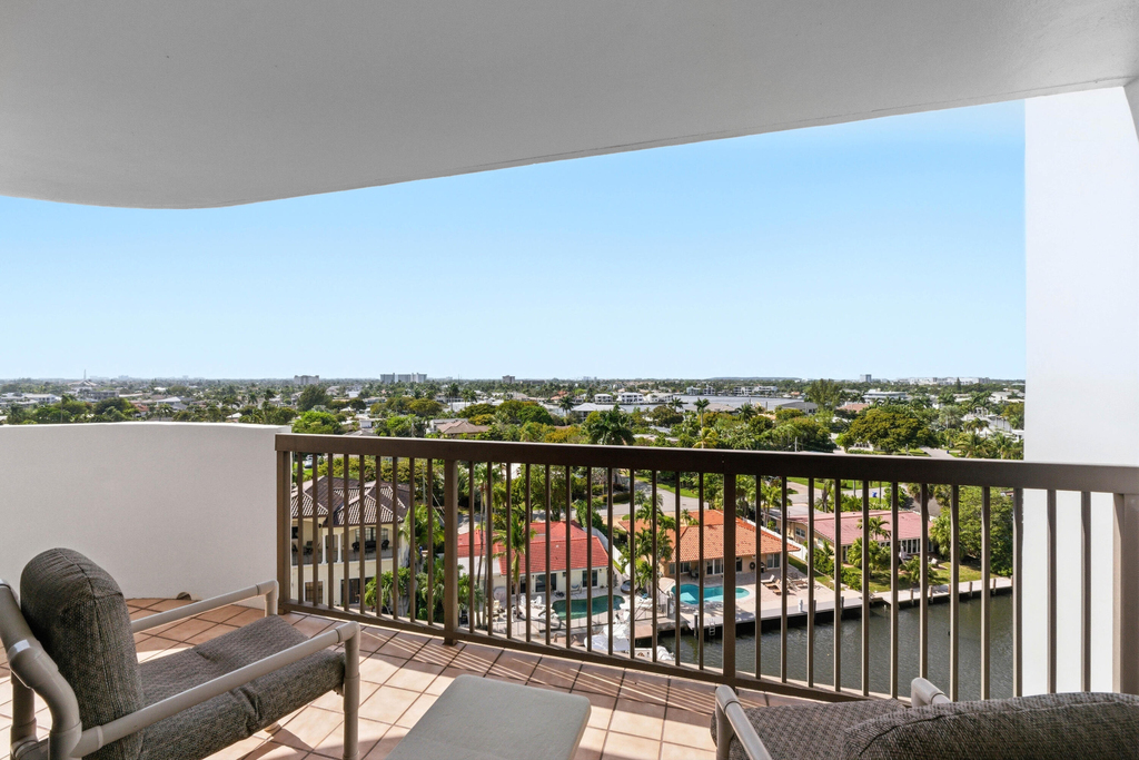 1361 South Ocean Boulevard - Photo 18