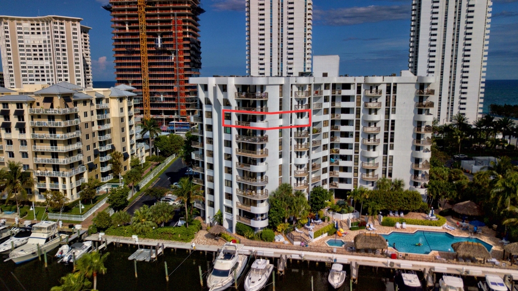 1361 South Ocean Boulevard - Photo 4