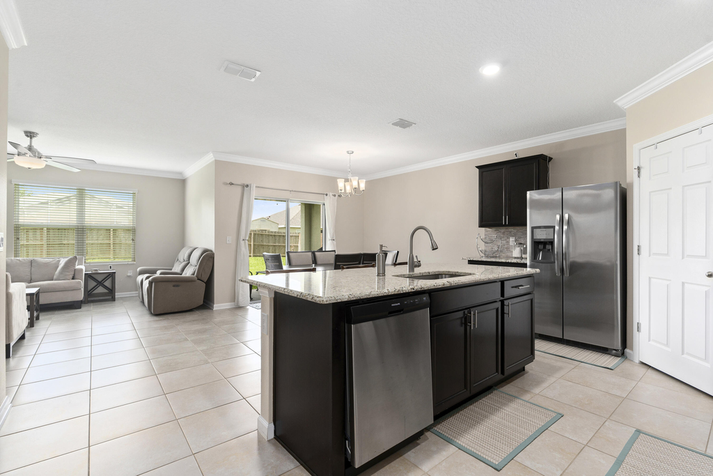 1810 Sw Capehart Avenue - Photo 8