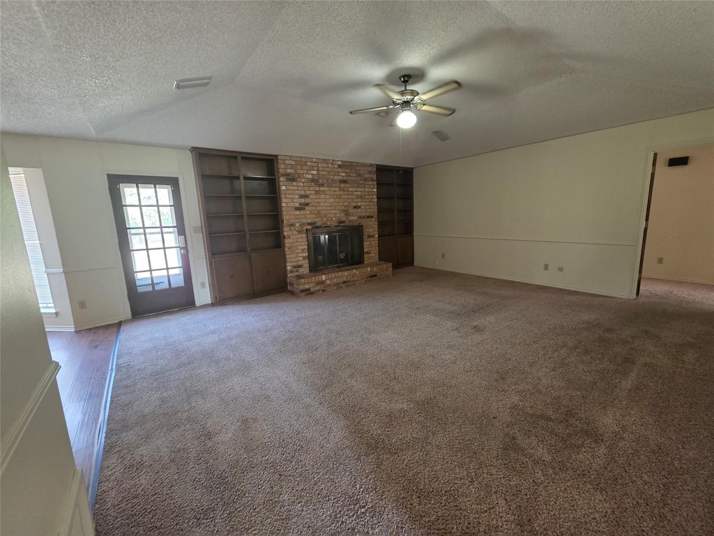 107 Bluebonnet Trail - Photo 1