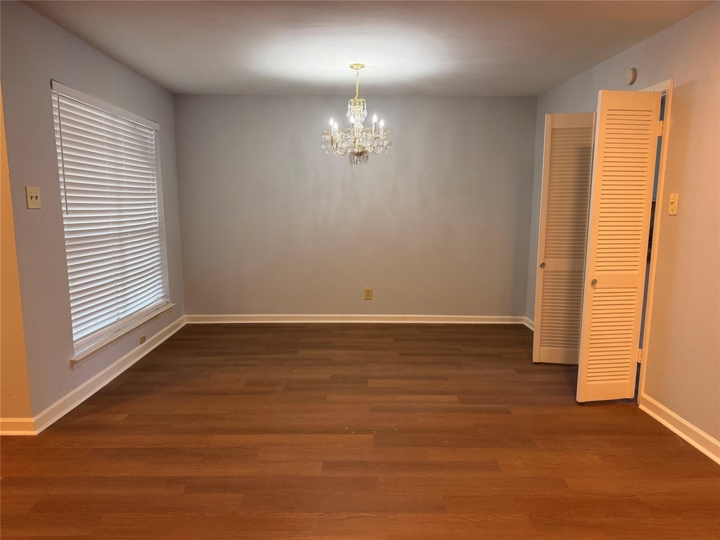 10650 Steppington Drive - Photo 4