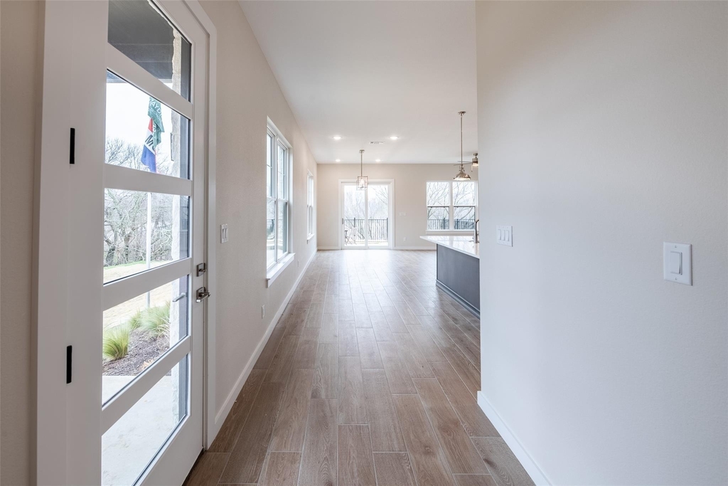 110 Clark Lane - Photo 3