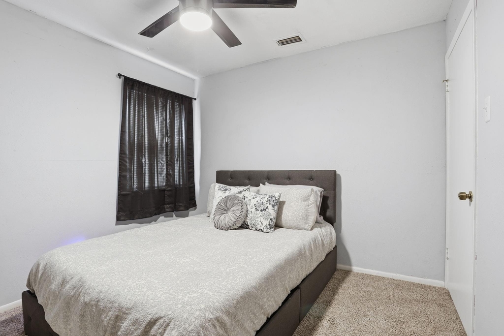 1813 Arkansas Street - Photo 15