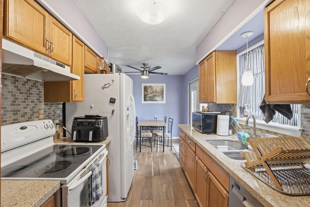 1813 Arkansas Street - Photo 11