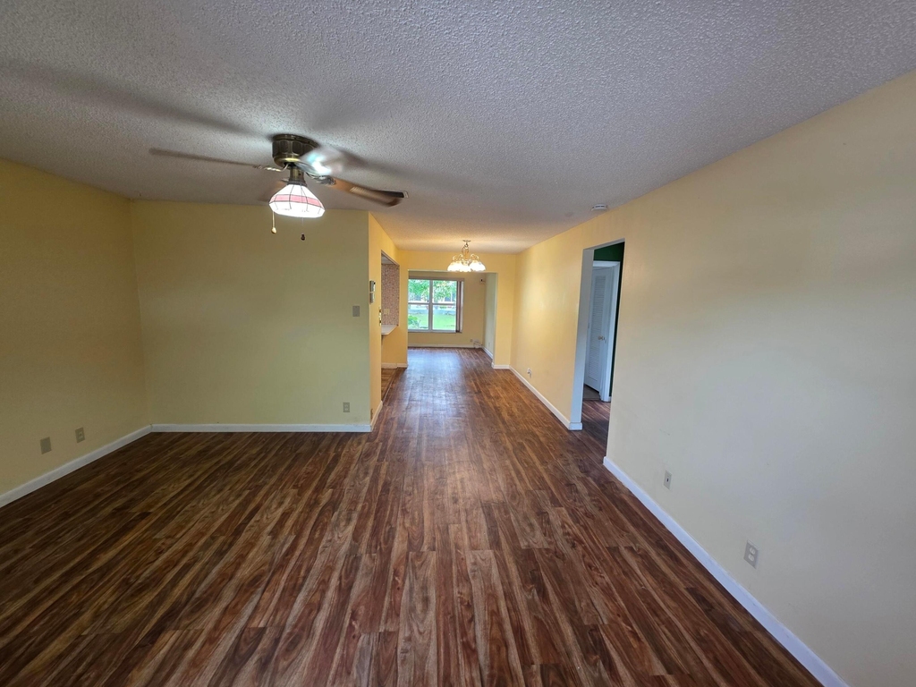 7195 Nw 9th Court - Photo 10