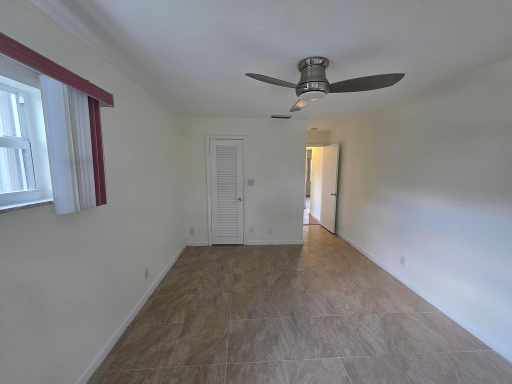 7195 Nw 9th Court - Photo 23
