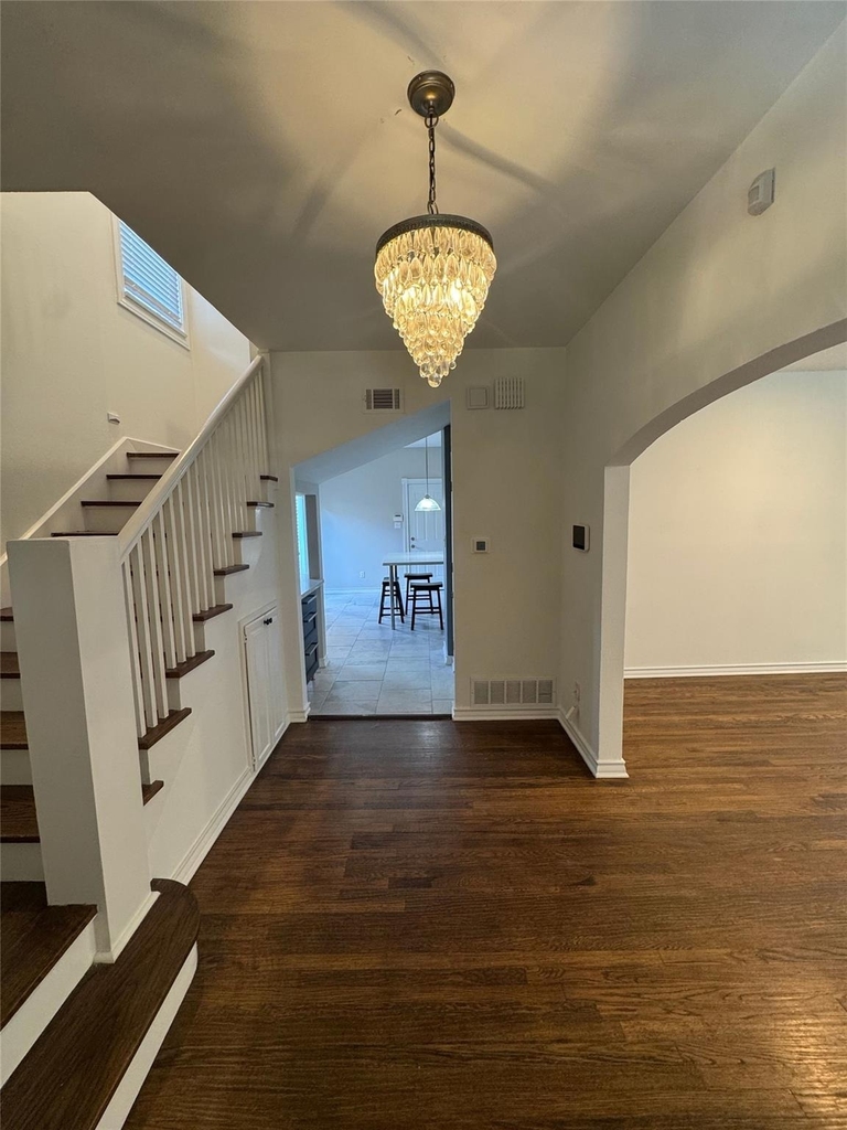 2565 Shirley Avenue - Photo 12